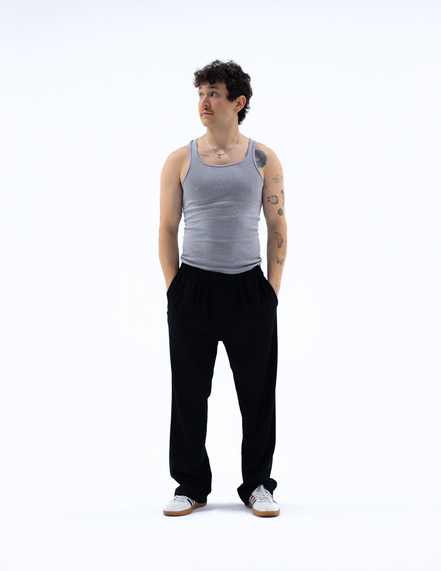 Pantalon Negro Lino V2